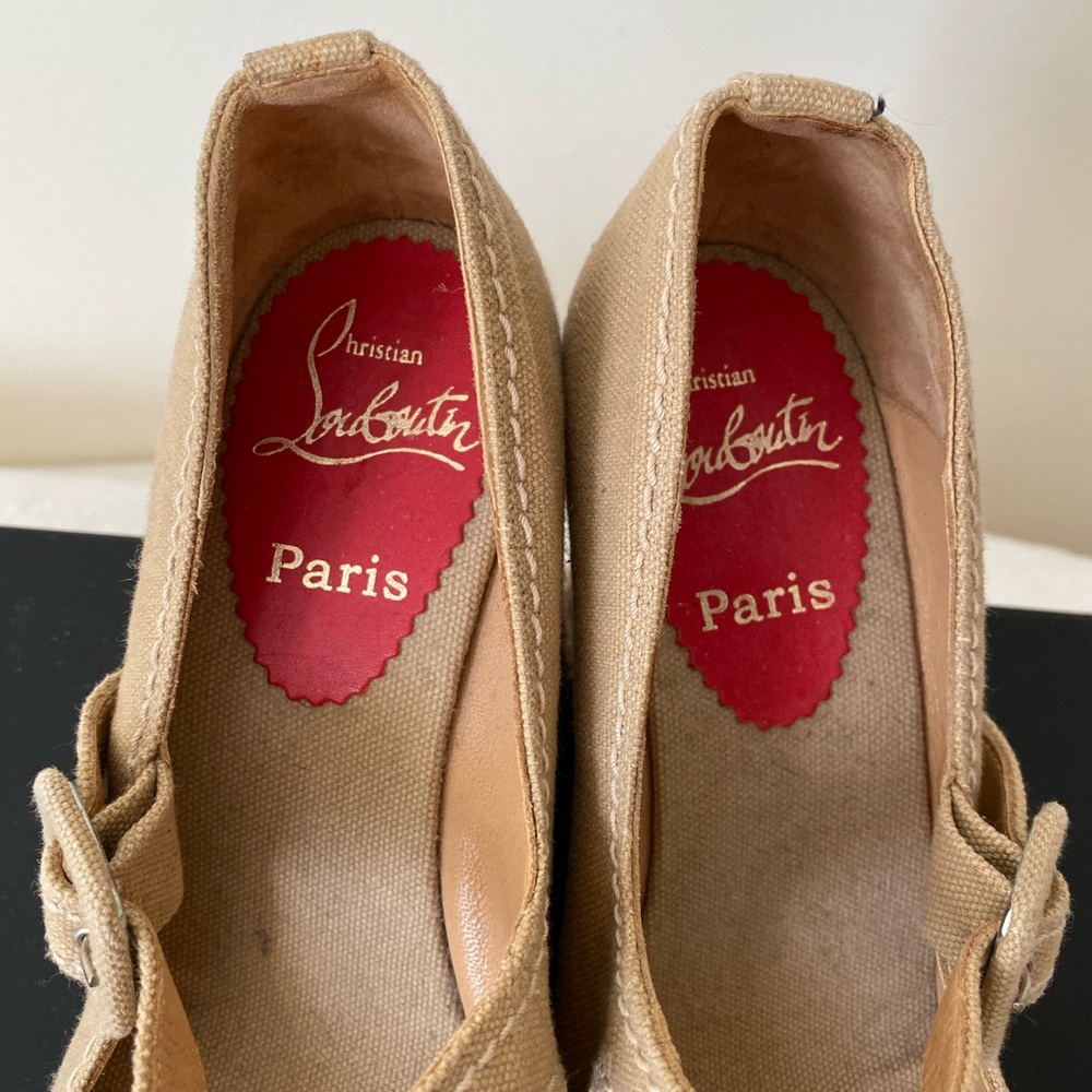 Christian Louboutin Wedge - Picture 6 of 7